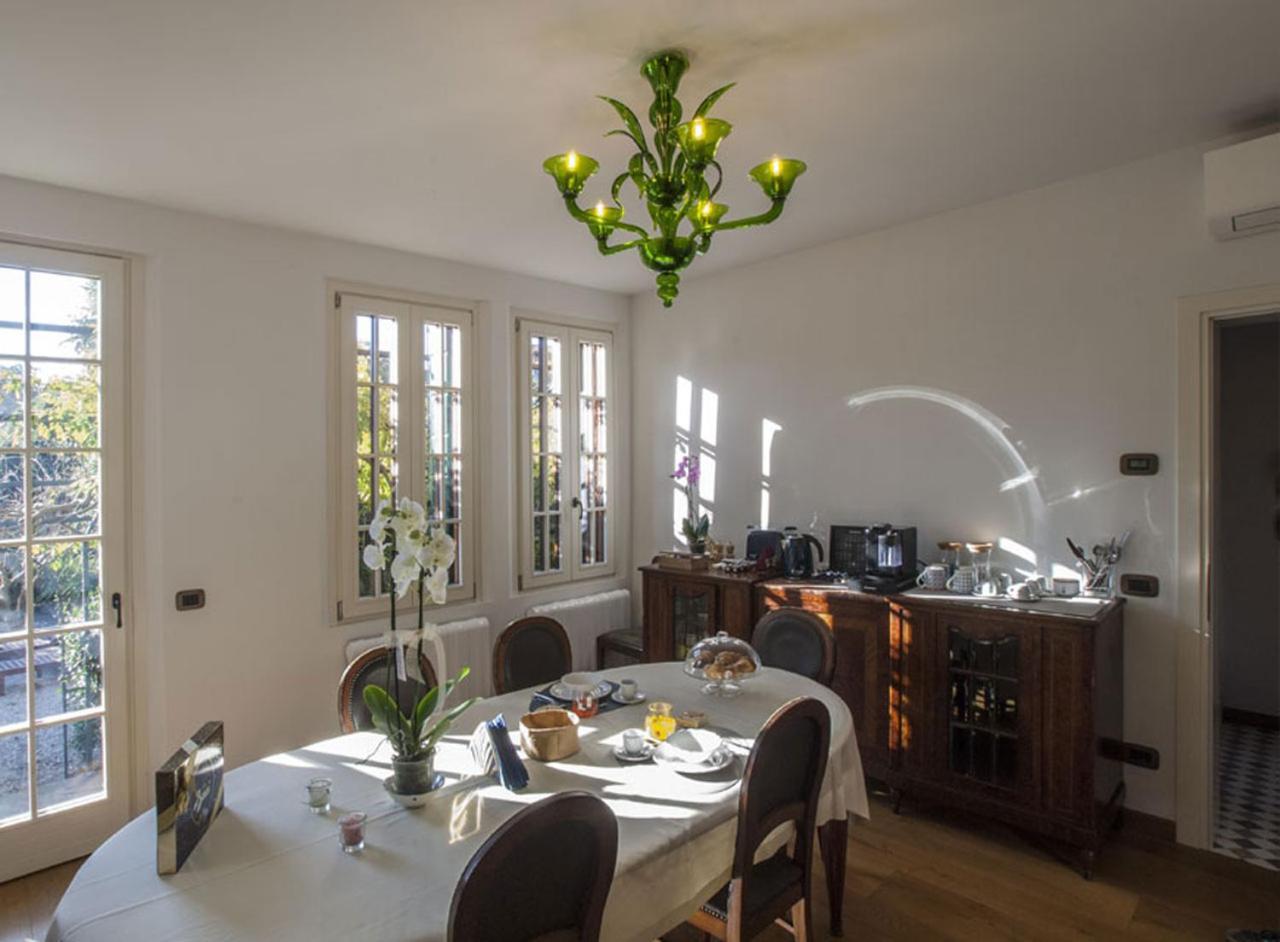 Villa Contarini B&B Venedigs Lido Eksteriør billede